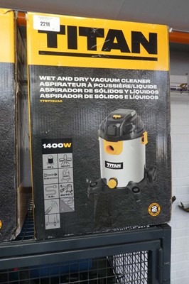 Lot Titan 30L wet and dry vacuum cleaner (TTB776VAC)