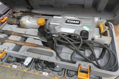 Lot 2378 - Cased Titan Professional 240V breaker (TTB811DRH)