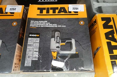 Lot Titan 240V 30mm nailer (TTB961NAL)