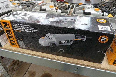 Lot Titan 240V 9" angle grinder