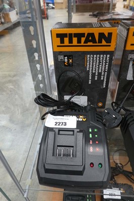 Lot 2 Titan 18V battery chargers (TTB804CHR)