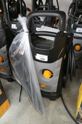 Lot Titan 140 bar electric pressure washer...