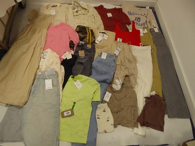 Lot 3599 - Selection of Zara & Sister Companies clothing