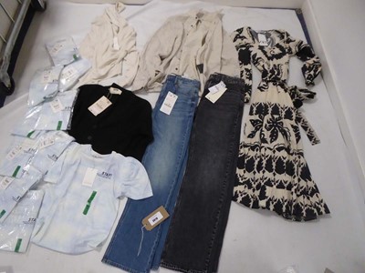 Lot 3610 - Selection of Zara & Sister Companies clothing