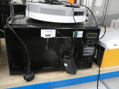 Lot 2542 - Panasonic microwave