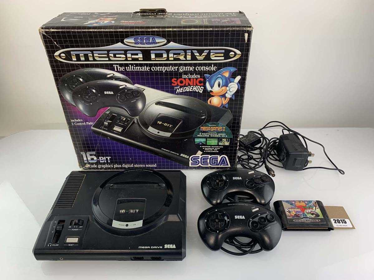 Lot Sega Mega Drive 1 boxed together Mega Games 1