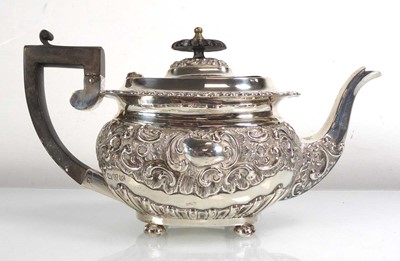 Lot 431 - An Edwardian silver repousse decorated...