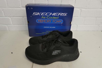 Lot 1102 - A boxed pair of men's Skechers sketch lite air...