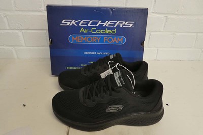 Lot 1106 - A boxed pair of men's Skechers sketch lite air...