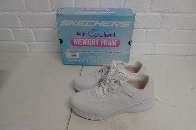 Lot 1140 - A boxed pair of women's Skechers sketch lite...