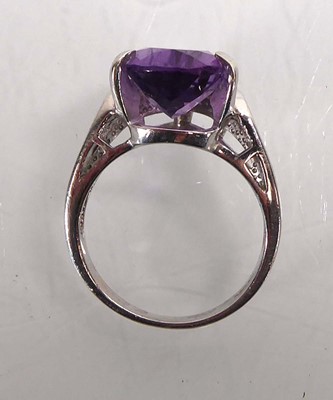 Lot A 9ct white gold ring set pear shaped amethyst,...