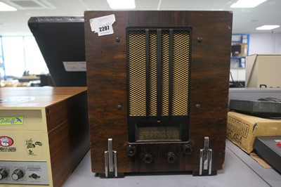 Lot 2207 - Vintage Marconi 264 radio