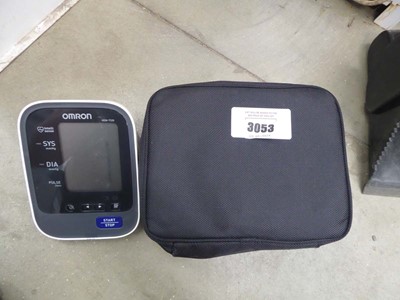 Lot 3053 - Omron automatic blood pressure monitor