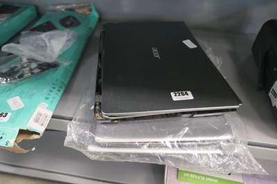 Lot 2264 - 3 laptops for spares and repairs