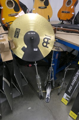 Lot 2293 - Cymbal set