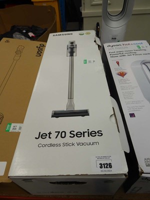 Lot 3126 - Samsung Jet 70 Series stick vacuum with pole,...