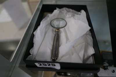 Lot 2525 - Silver magnifying glass