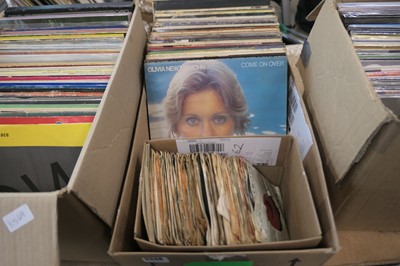 Lot 2538 - Box containing various vinyl singles and...