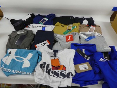 Lot 1188 - Approx. 15 items of branded clothing. To...