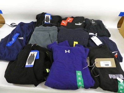 Lot 1189 - Approx. 10 items of branded clothing. To...