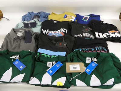 Lot 1192 - Approx. 13 items of branded clothing. To...