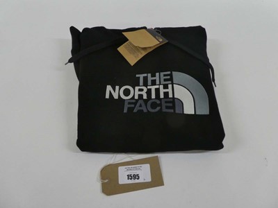 Lot 1595 - The North Face hooded jumper in black size large