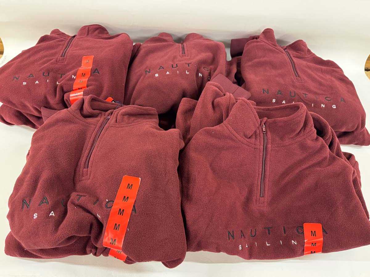 Lot 1367 - 10x Nautica Sailing fleeces, maroon, various...