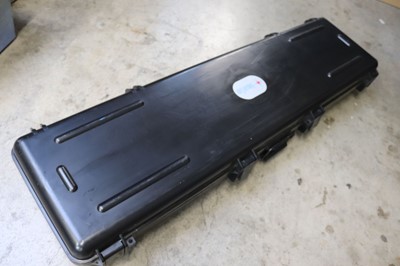 Lot 1401 - Starlight foam-lined heavy duty transit case,...