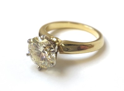 Lot 507 - An approximately 3.3ct diamond solitaire ring....