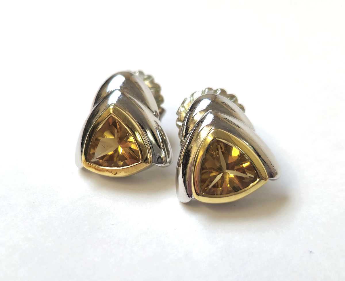 Lot 520 - A pair of yellow/white metal and citrine...