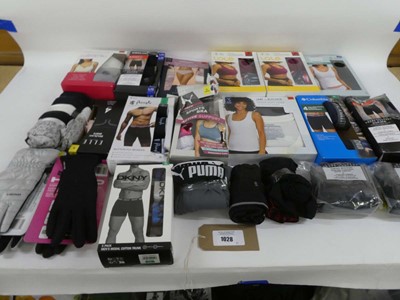 Lot 1028 - Mixed lot of mens and womens underwear, socks,...