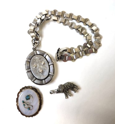 Lot 551 - A Victorian silver aesthetic style locket and...