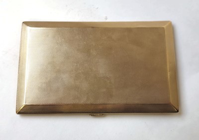 Lot 562 - An Asprey 9ct gold cigarette case with engine...