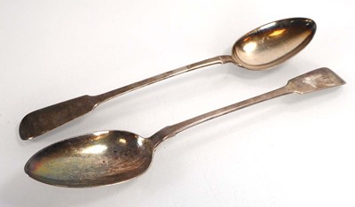 Lot 448 - A pair of William IV Scottish silver fiddle...