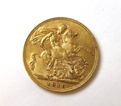 Lot 553 - A George V full sovereign dated 1911