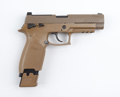 Lot 217 - .177 SIG M17 Co2 air pistol, boxed, 20K0193-0