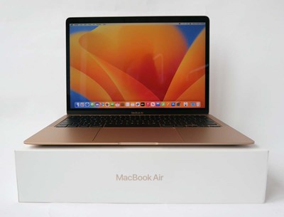 Lot MacBook Air 13" 2020 A2337 Gold laptop with...