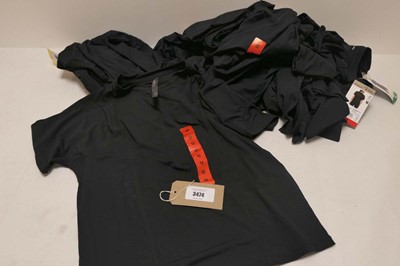 Lot 3474 - 20 Black Mondetta T-shirts