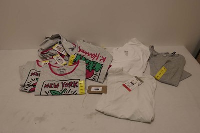 Lot 3490 - 20 T-shirts to include Keith Haring, Kirkland etc