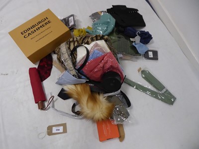 Lot 1244 - Selection of various accessories