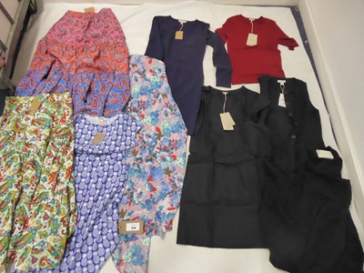 Lot 1248 - Selection of clothing to include Aligne,...