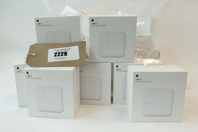 Lot 2151 - 31x sealed Apple USB-C 30W power adapters