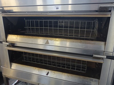 Lot 208 - twin deck bakers oven