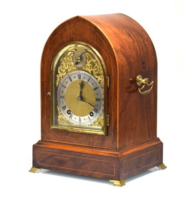 Lot 90 - An early 20th century mantle clock, the...