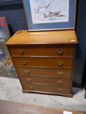 Lot 1067 - Hardwood finish chest of 5 drawers