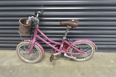 Lot 2007 - Girls Pendleton bike in pink with basket on front