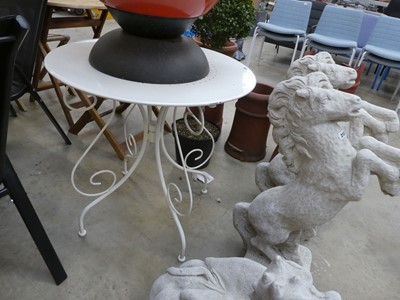 Lot 2130 - White metal circular garden table