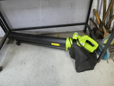 Lot 2269 - Stream electric leaf blower