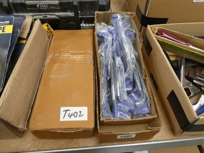 Lot 2381 - 2 boxes containing approx. 12 Blue Spot basin...