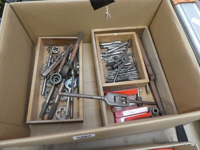 Lot 2382 - Shallow tray of mixed engineering tooling